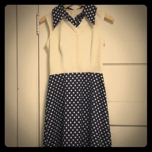 Perfect vintage polka dot dress.